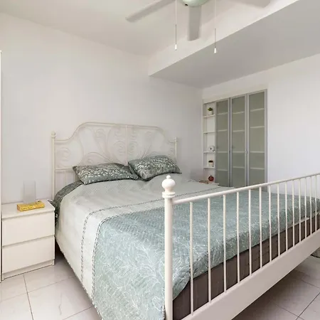 Castle Harbour 34 - One Bed *