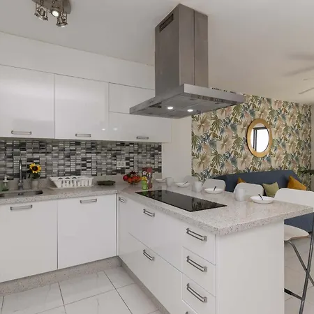 Castle Harbour 34 - One Bed 로스크리스티아노스