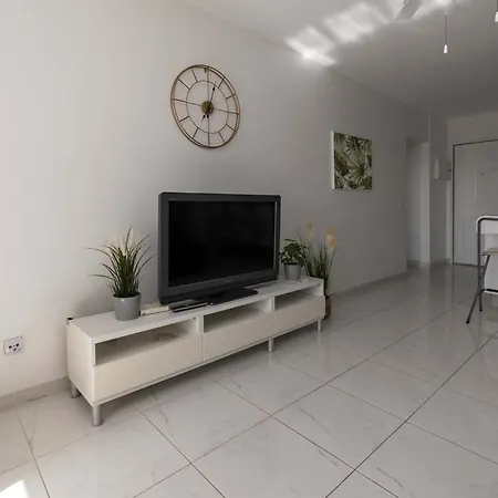 Castle Harbour 34 - One Bed * 로스크리스티아노스